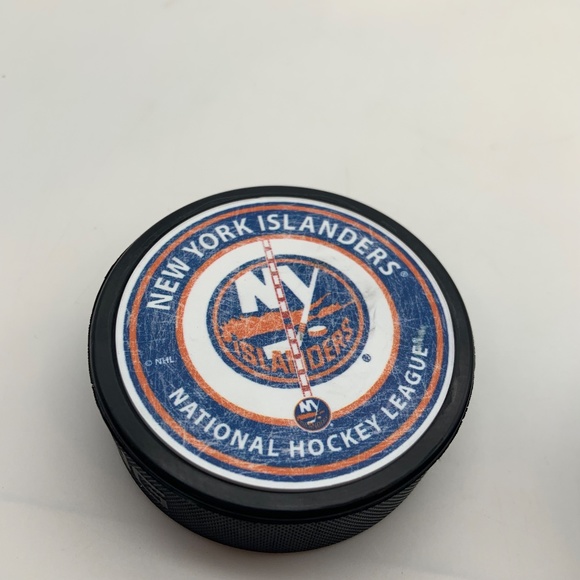 Vintage New York Islanders National Hockey League Collectible Puck - Picture 7 of 10